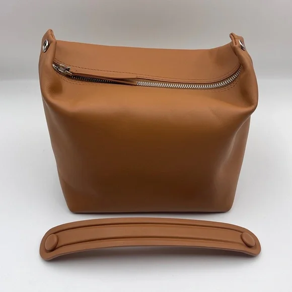 The Row Brown Leather Les Bains Clutch hobo Bag RARE HARD TO FIND - Picture 9 of 10